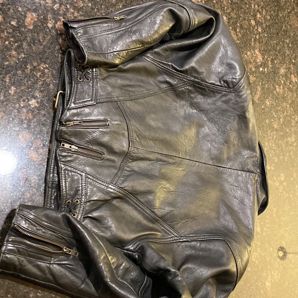 Vintage 1980’s Authentic Forenza Cropped Moto BLK leather jacket in size Small. - Picture 5 of 5